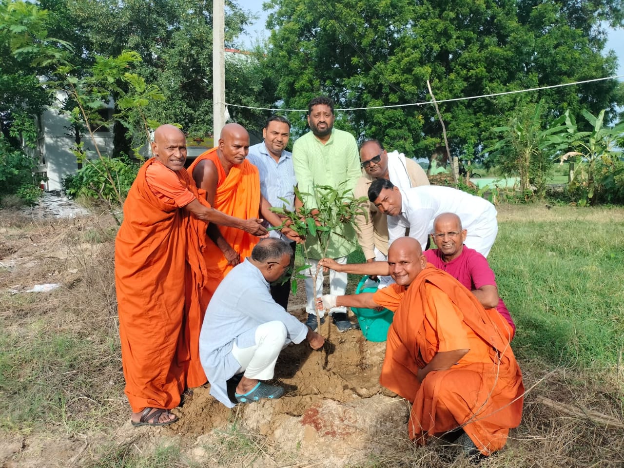 संकिसा दान व वृक्षारोपण